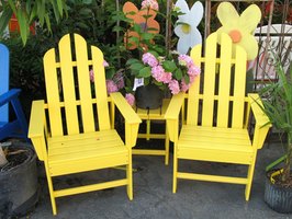 Plans to Make Miniature Adirondack Chairs thumbnail