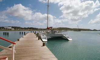 How to Build a Wooden Boat Dock thumbnail