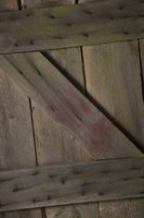 How to Build a Batten Door thumbnail