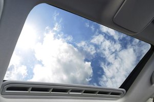 Difference between moonroof and sunroof bmw #7