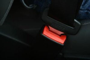 1998 toyota camry rear seat belt #3