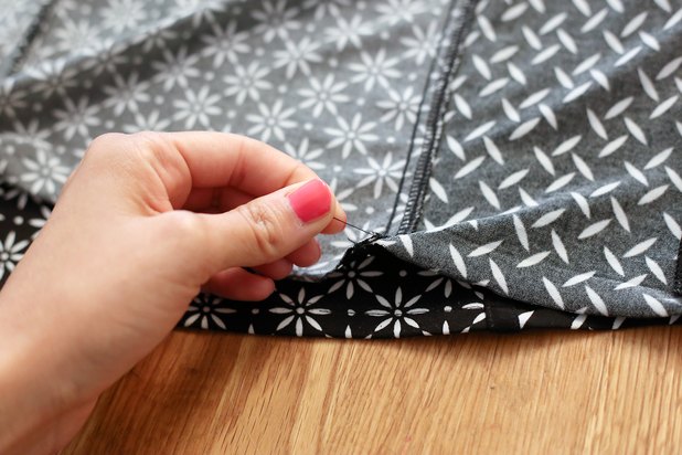 How To Sew A Ripped Seam with Pictures EHow