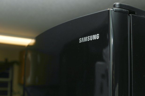 Support - Side by Side RS22HDHPNSR Samsung Refrigerators