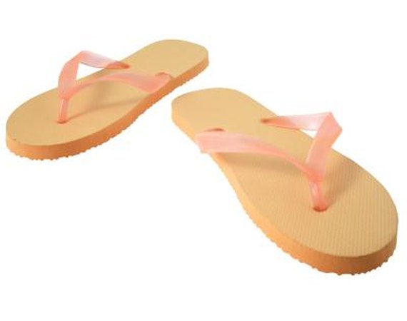 How to Create Fabric-tied Flip-flops