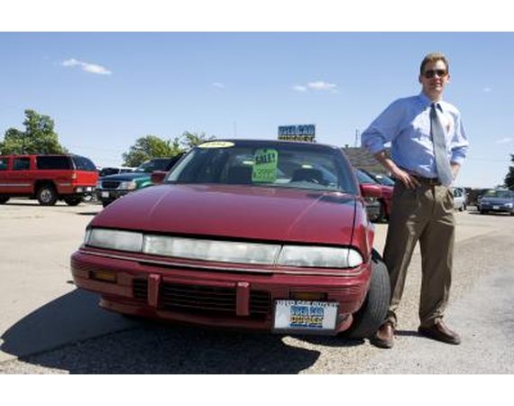 What Can I Do If My Car Is Repossessed & I Can't Pay the Difference After Auction?