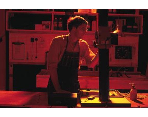 How to Make a Makeshift Darkroom