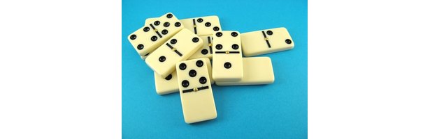 who invented dominoes