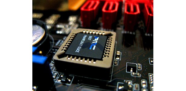 How to Update the Compaq BIOS | eHow
