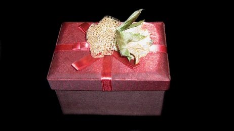 Unusual Wedding Gifts for Guests thumbnail Gifts for guests give them a 