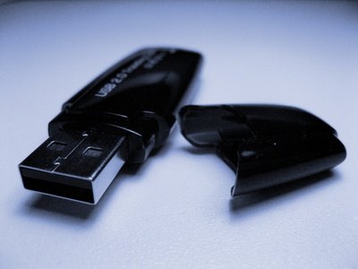 How to Copy a Printer Driver From One Windows XP Computer to Another thumbnail