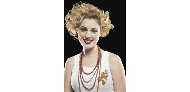 Fashion Hair  on How To Do Your Hair Like The 40 S   Ehow Com