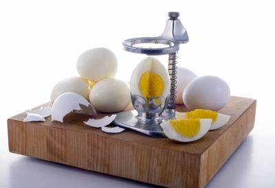  Hard Boil Eggs on How To Hard Boil An Egg Quickly   Ehow Com