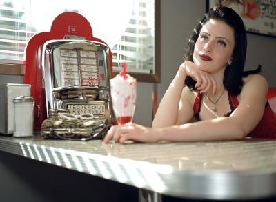 Retro Kitchen Themes on How To Decorate With A Retro Diner Theme   Ehow Com