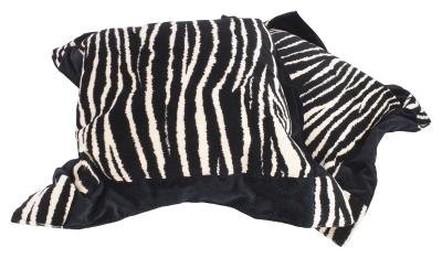 Leopard Print Bathroom Decor on Release Your Inner Wild Side With Zebra Print Decor