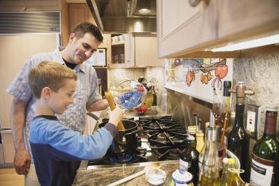 Galley Kitchen Design Ideas on Ideas For A Victorian Galley Kitchen   Ehow Com