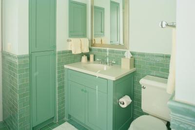 Bathroom Remodel  on How To Remodel A 1970s Small Basement Bathroom   Ehow Com