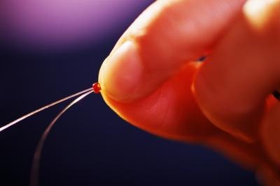 make bracelets using thred string