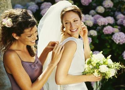 best bridesmaid hairstyles