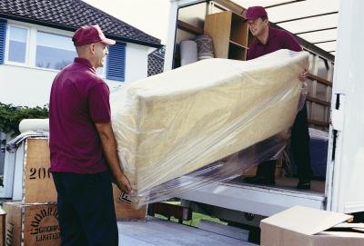Furniture Delivery on Job Description For A Furniture Delivery Driver   Ehow Com