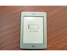 How to Charge the Battery in My Kindle (Photo: Glenn Paterson/Demand 