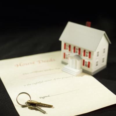 Can I Go Through With a Lieu of Foreclosure if I Have Renters in My Property?