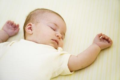 How to Get a Baby to Sleep Without a Feeding During the Night