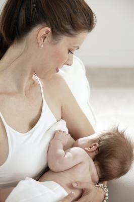 Babies and Different Breastfeeding Styles