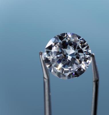 How to Use the Stone From a Family Heirloom Ring to Make a New Engagement Ring