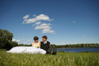 Ideas for Decorating a Wedding on a Lake (with Pictures) | eHow