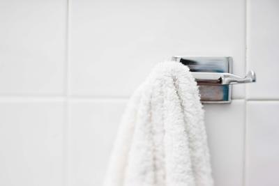 towel rack on tile
