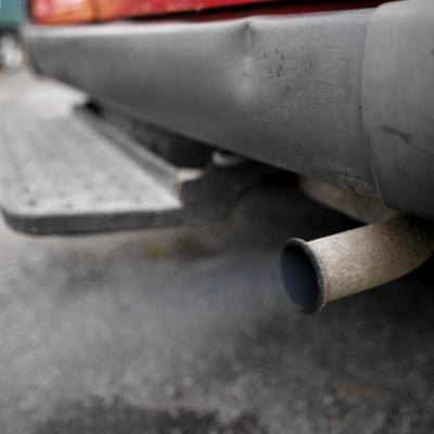 How to Use Muffler Clamps for a Leak in the Exhaust
