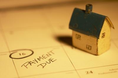 What Constitutes a Late Mortgage Payment?