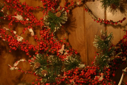 Horse Shoe Holiday 'Wreaths': A DIY Guide