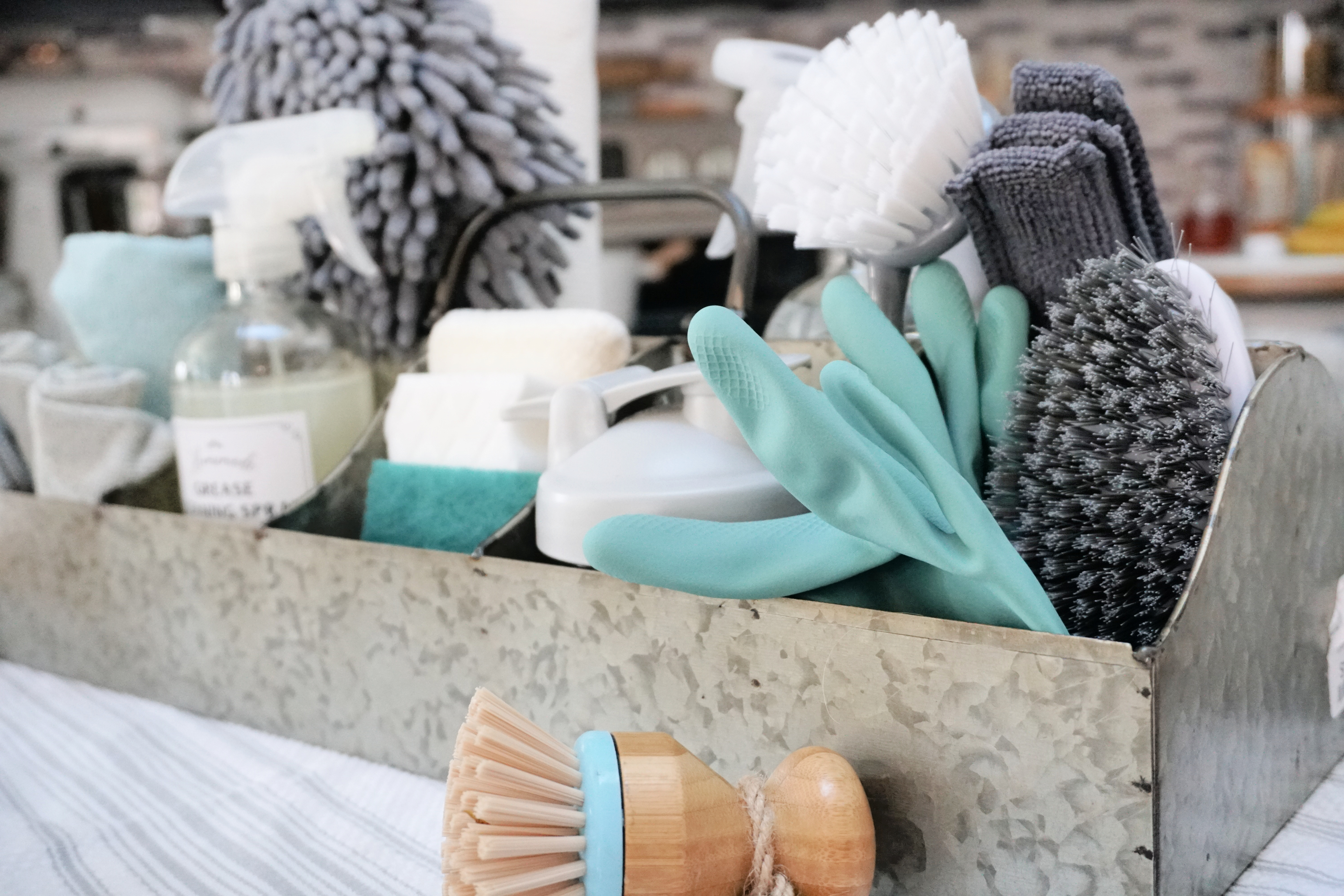 Beginners Guide To The World of Housekeeping: Cleaning Supplies