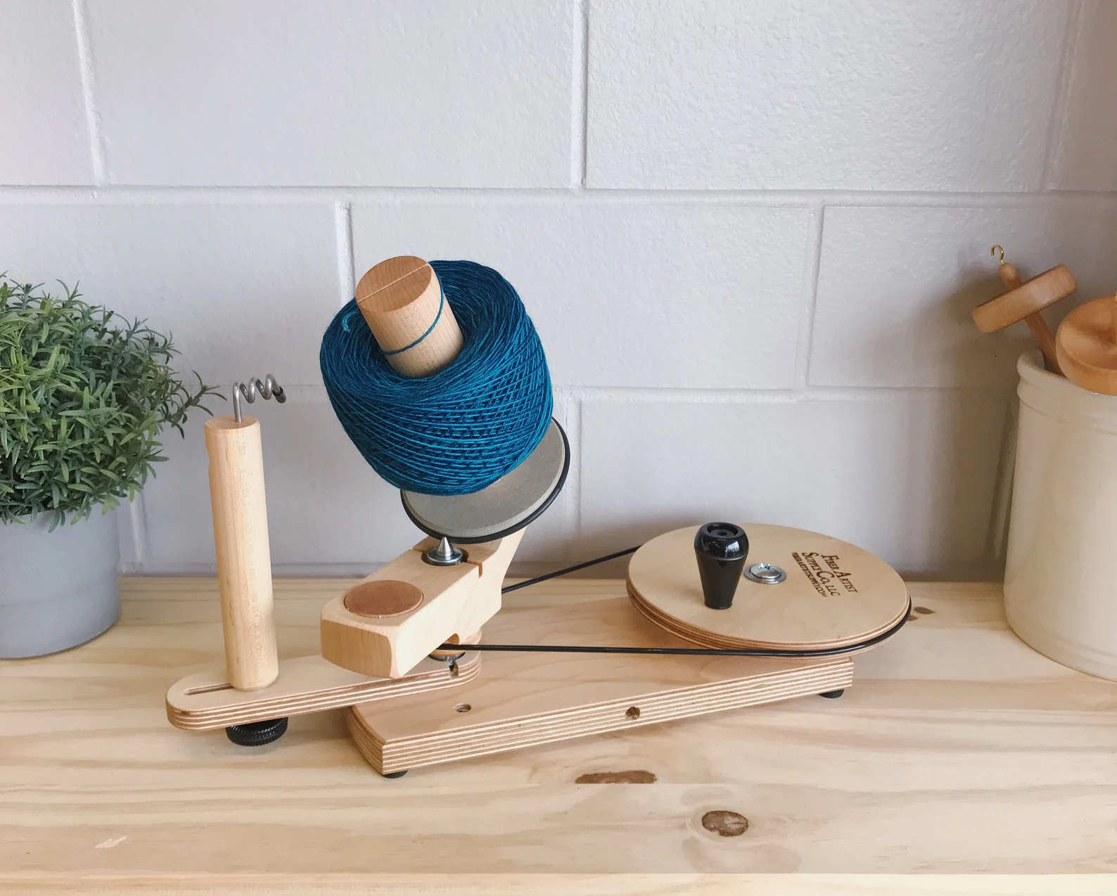 Choosing a Yarn Winder: Pros and Cons of Different Models - HubPages