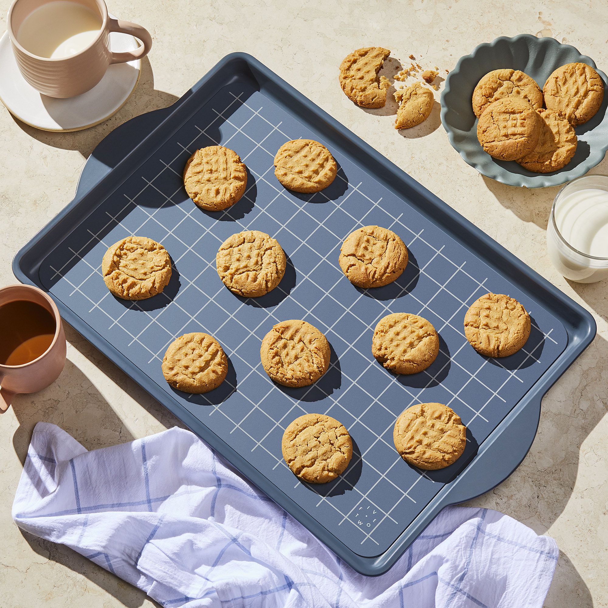 3 Piece Baking Set, Aluminum Half Sheet, Cooling Grid, Silicone Baking Mat,  12 x 18, The Pioneer Woman 