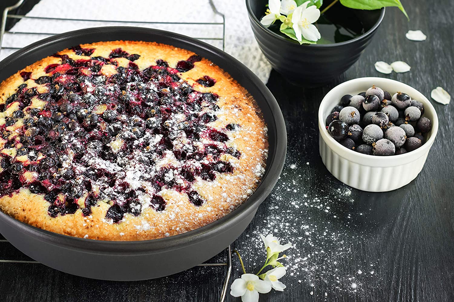 Fat Daddio's Round Cheesecake Pan: High-Quality and Versatile