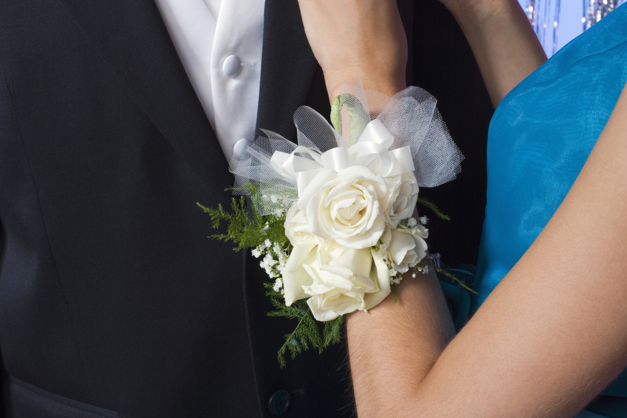 She's Crafty: How to make a DIY Corsage