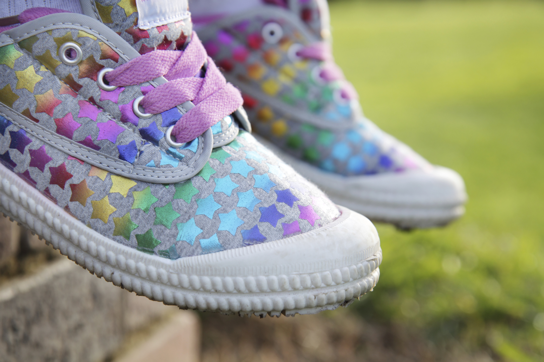 How to Customize Shoes Using Regular Acrylic Paint