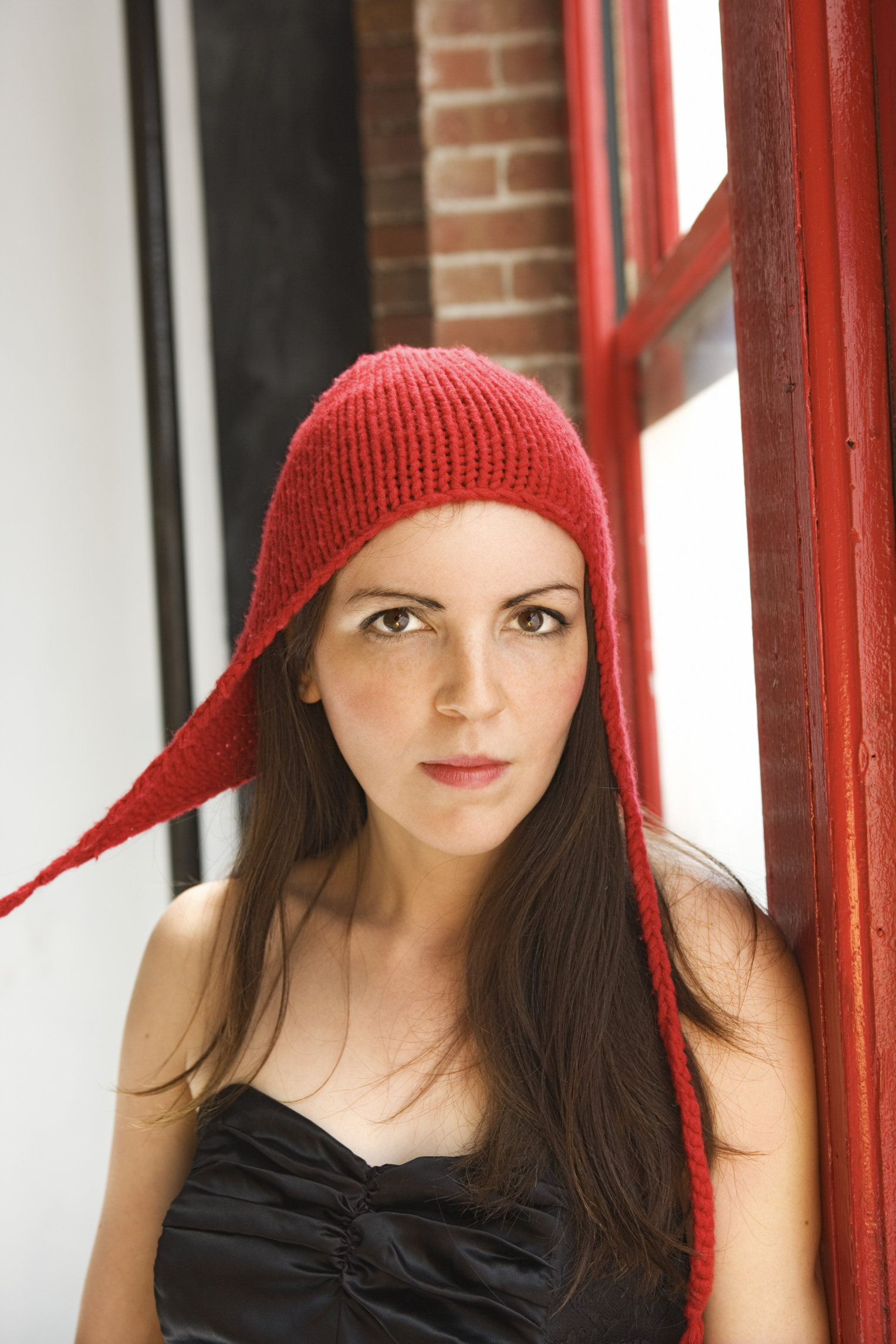 How to Make a Hat With Ear Flaps on a Knitting Loom