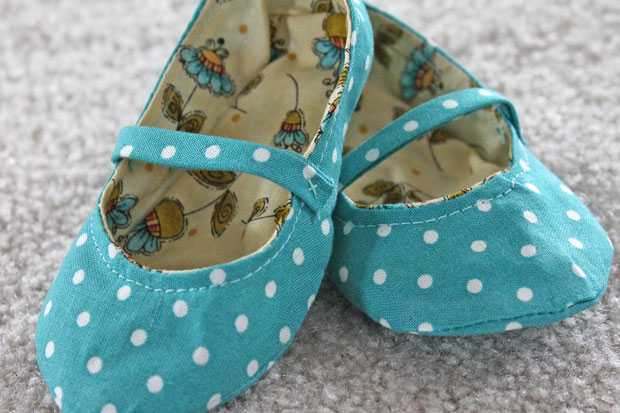 Diy baby deals girl shoes