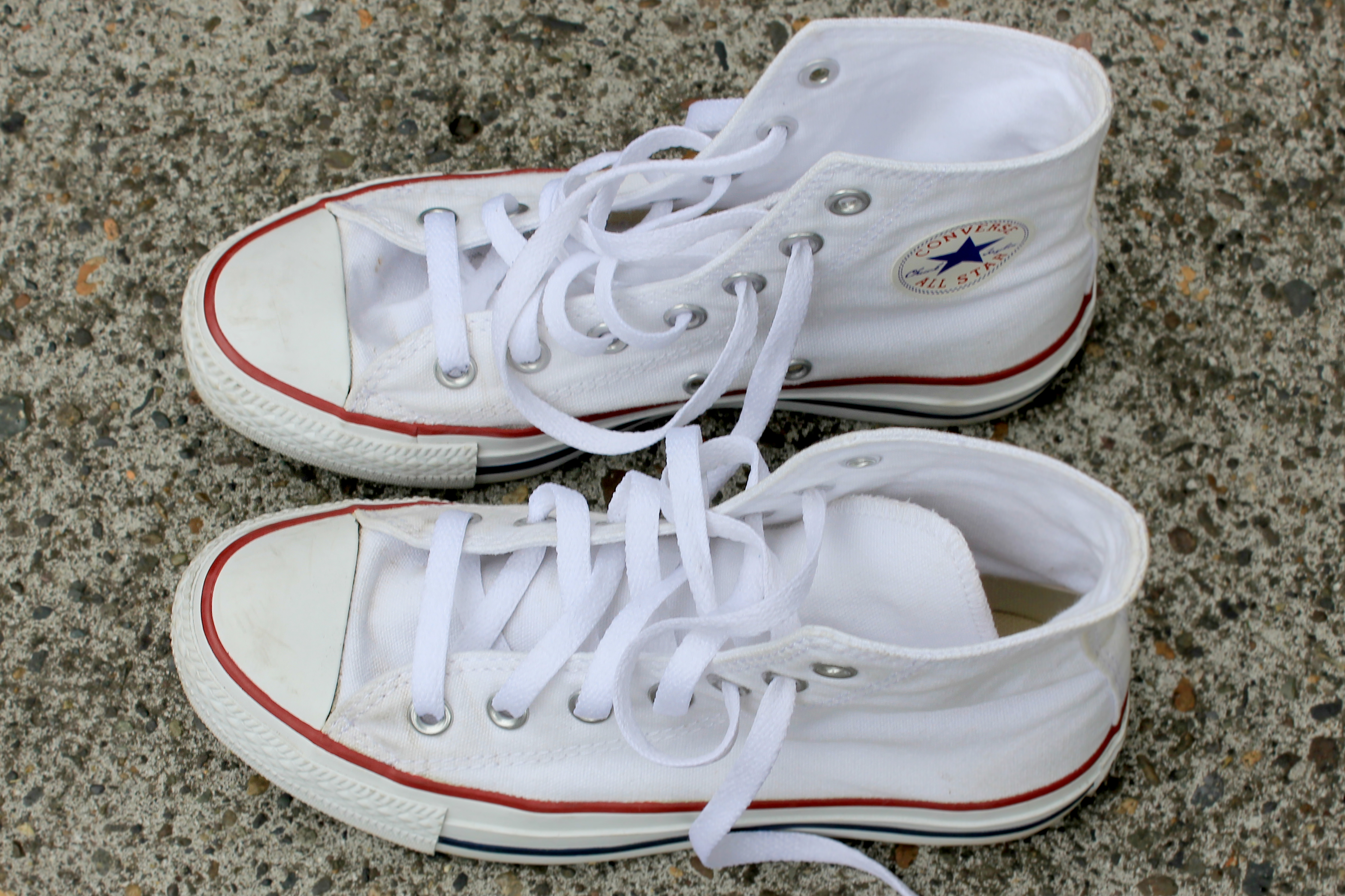 How Clean White Converse | ehow
