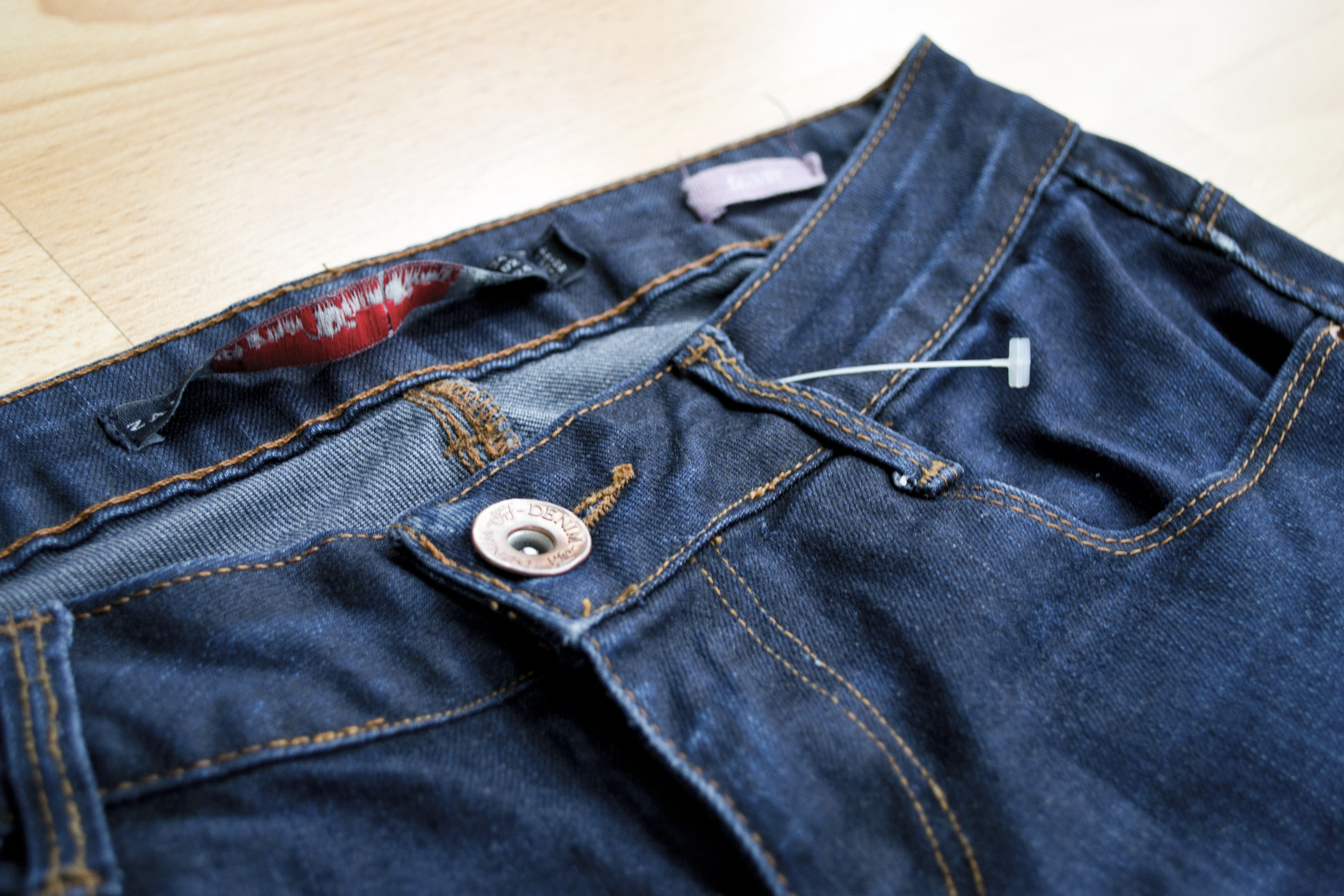 How to Prevent Your Jeans from Bleeding in the Wash