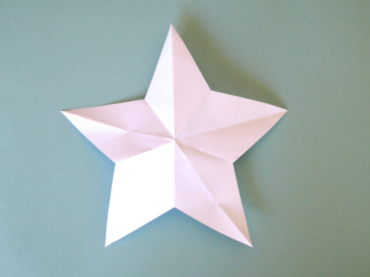 How to Cut Out a Paper Star