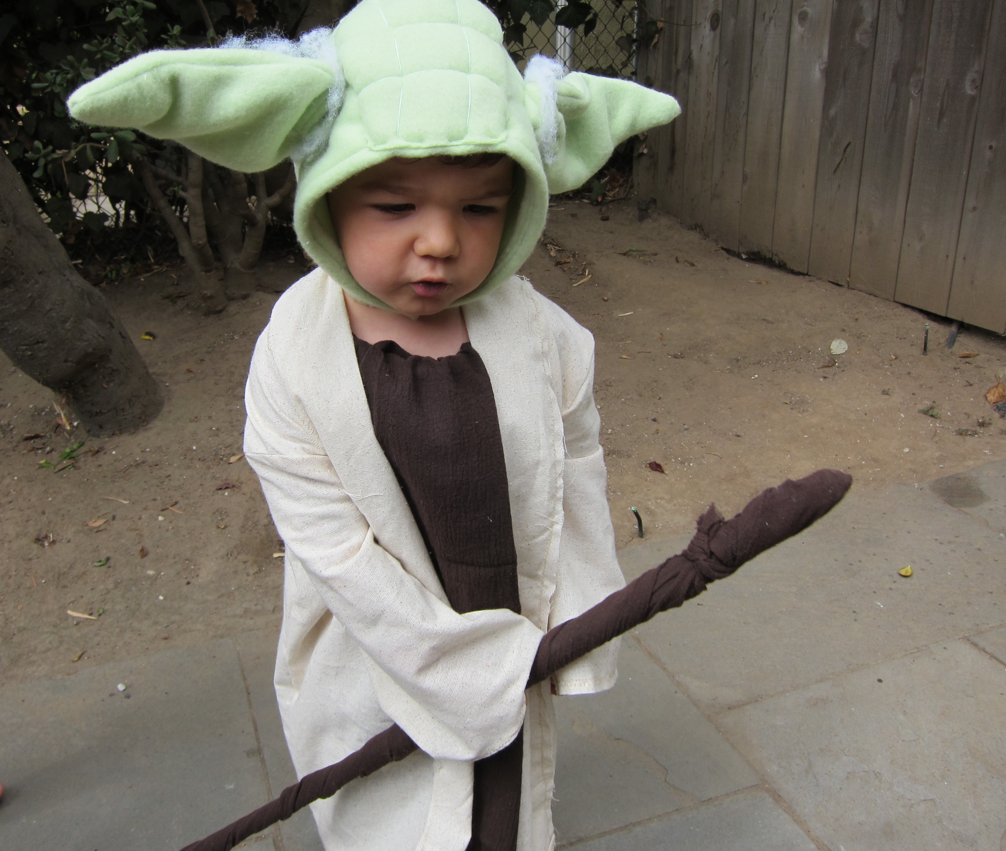 How to Make a Kid's Yoda Costume