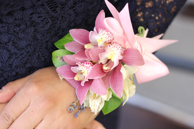 Corsage Bracelet Wrist Corsage Elastic Pearl Bands Wedding - Temu