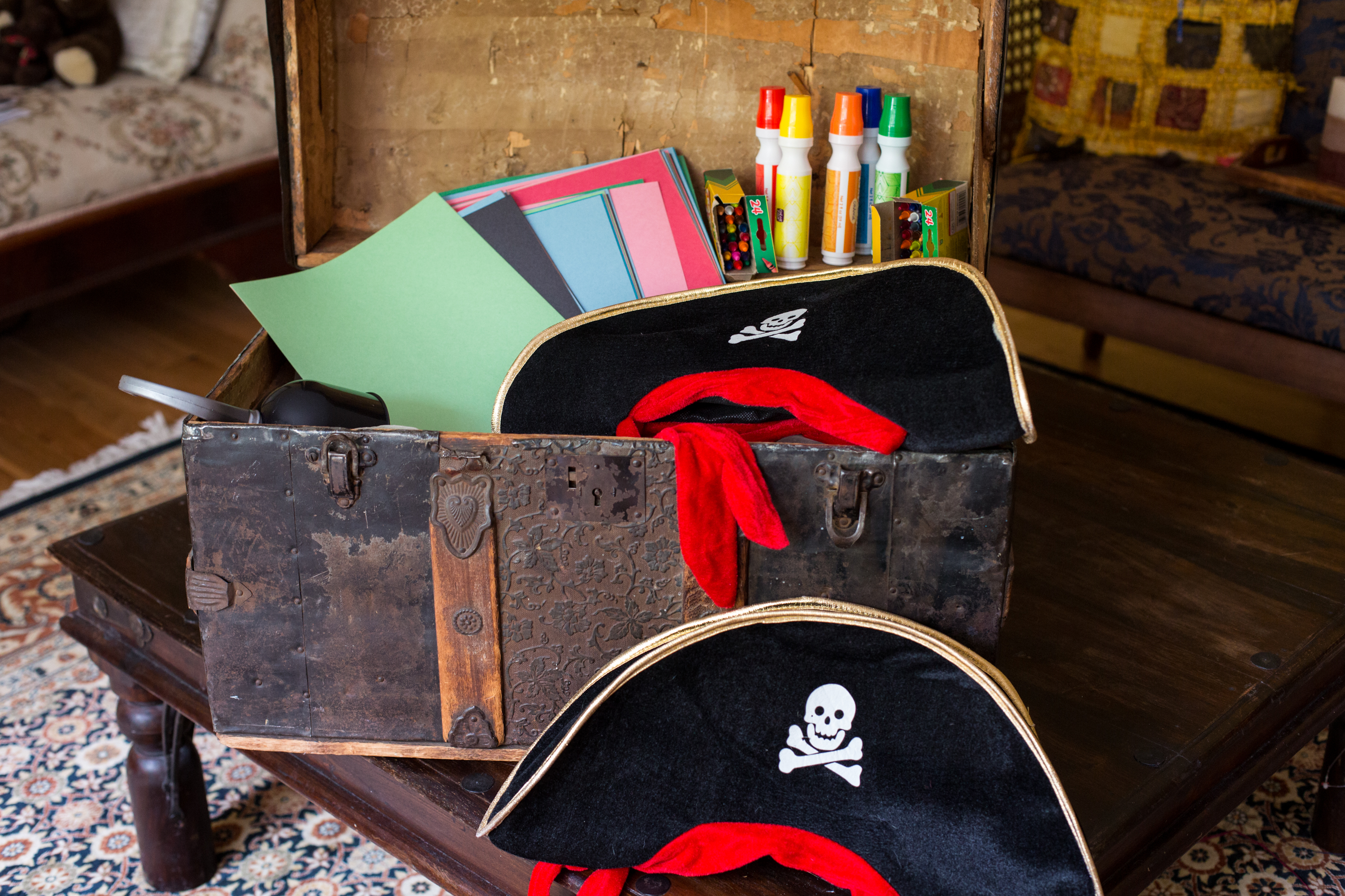 How to Make a Pirate DIY Treasure Chest - Make Life Lovely
