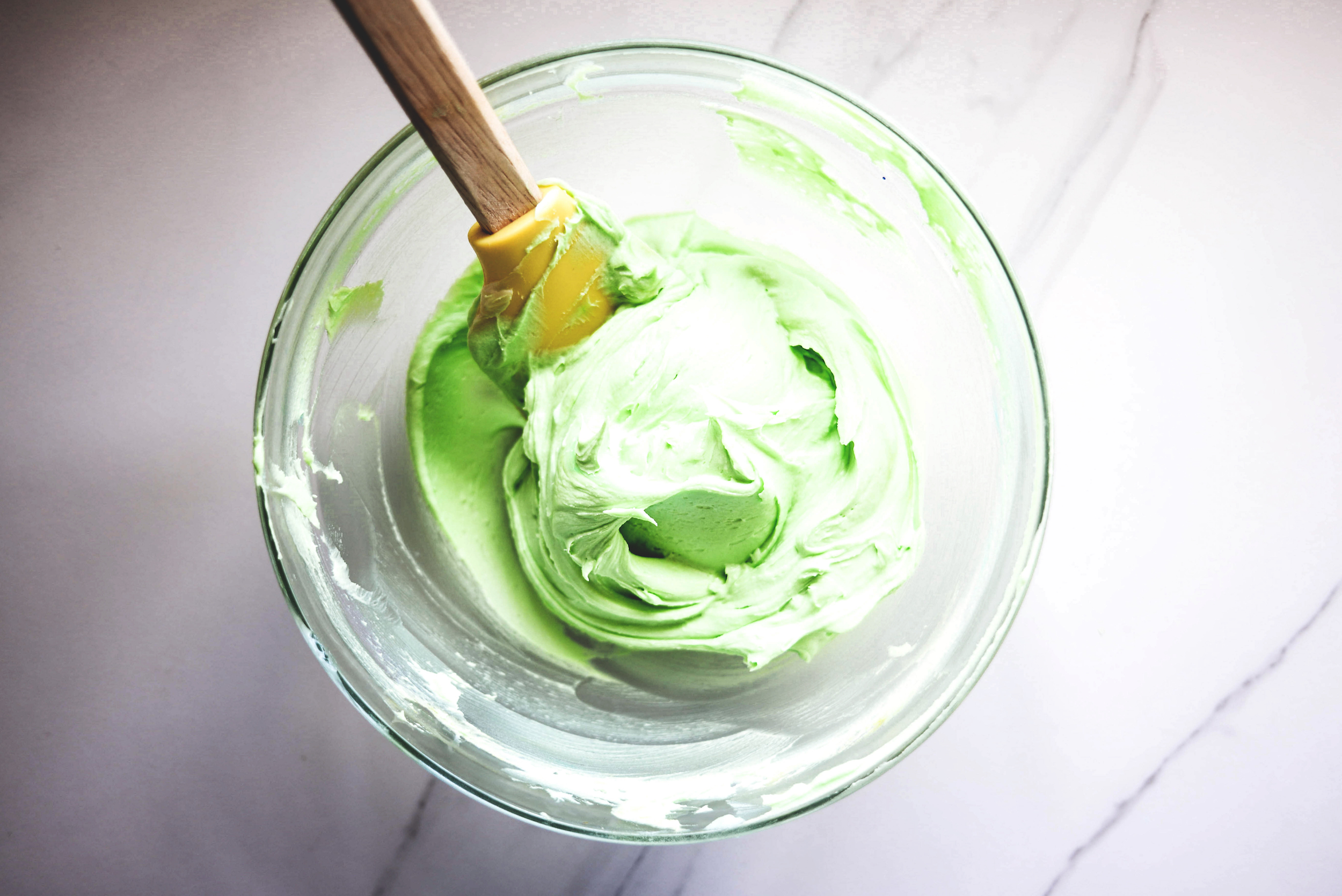 Dark Green Icing - What Colors Make Midnight Green? 