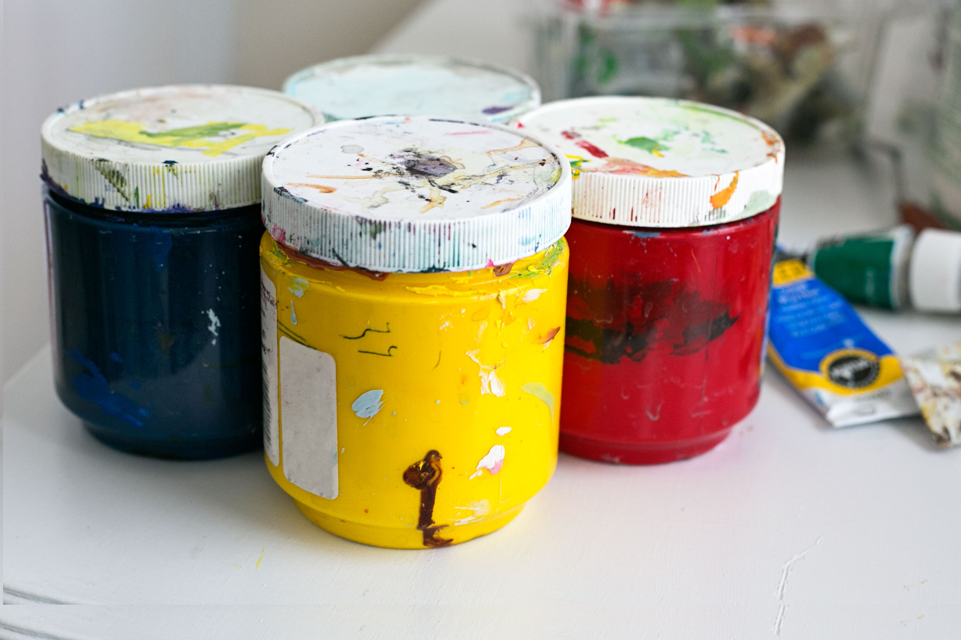 What Type of Paint Can You Use on Clay Pots?