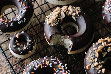 Baked Chocolate Glazed Doughnuts Recipe